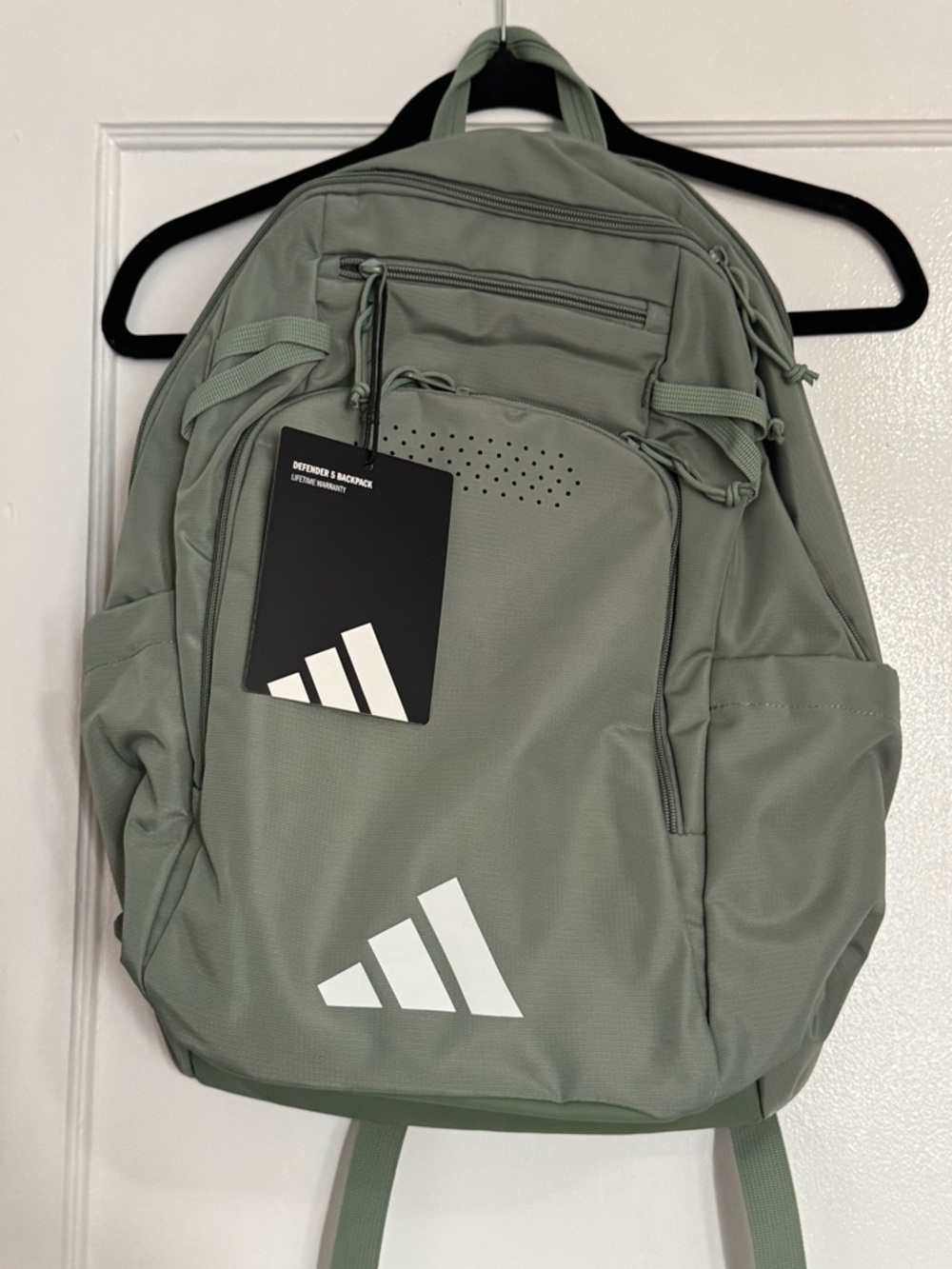 adidas Defender 5 Everyday Backpack. Silver green/white.